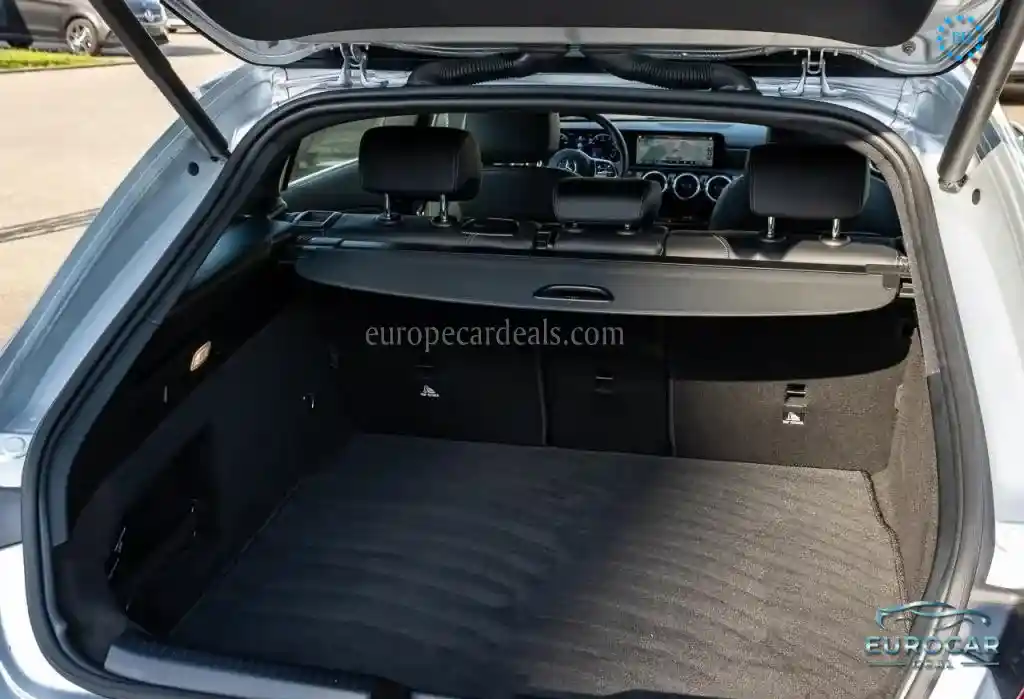 Mercedes-Benz CLA 180 Shooting Brake