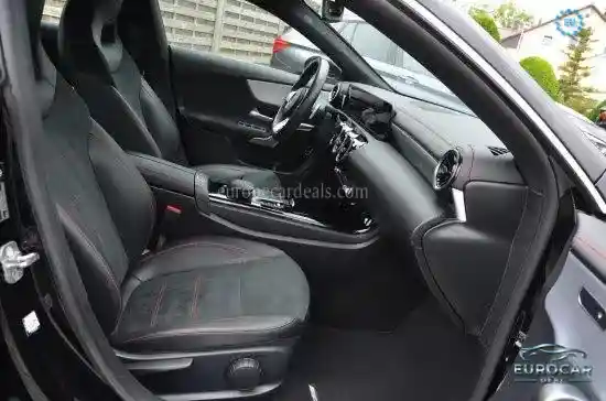 Mercedes-Benz CLA 220 Shooting Brake