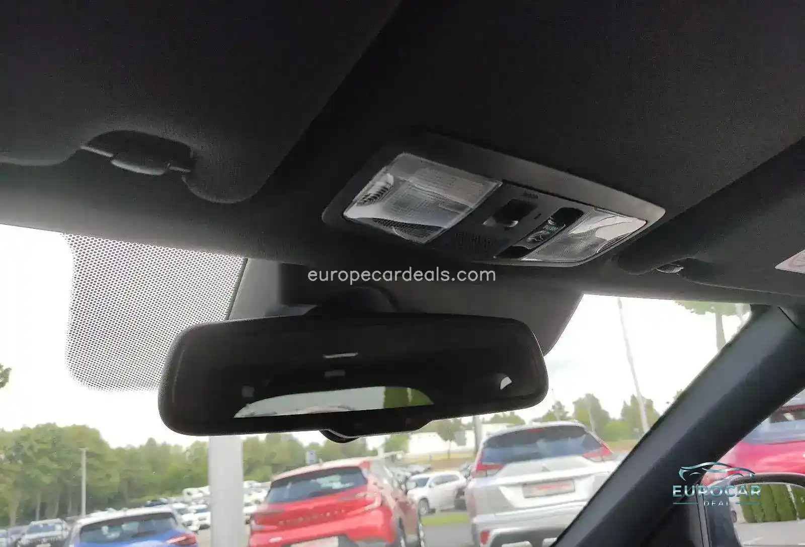 Mitsubishi Plug-in Hybrid Outlander