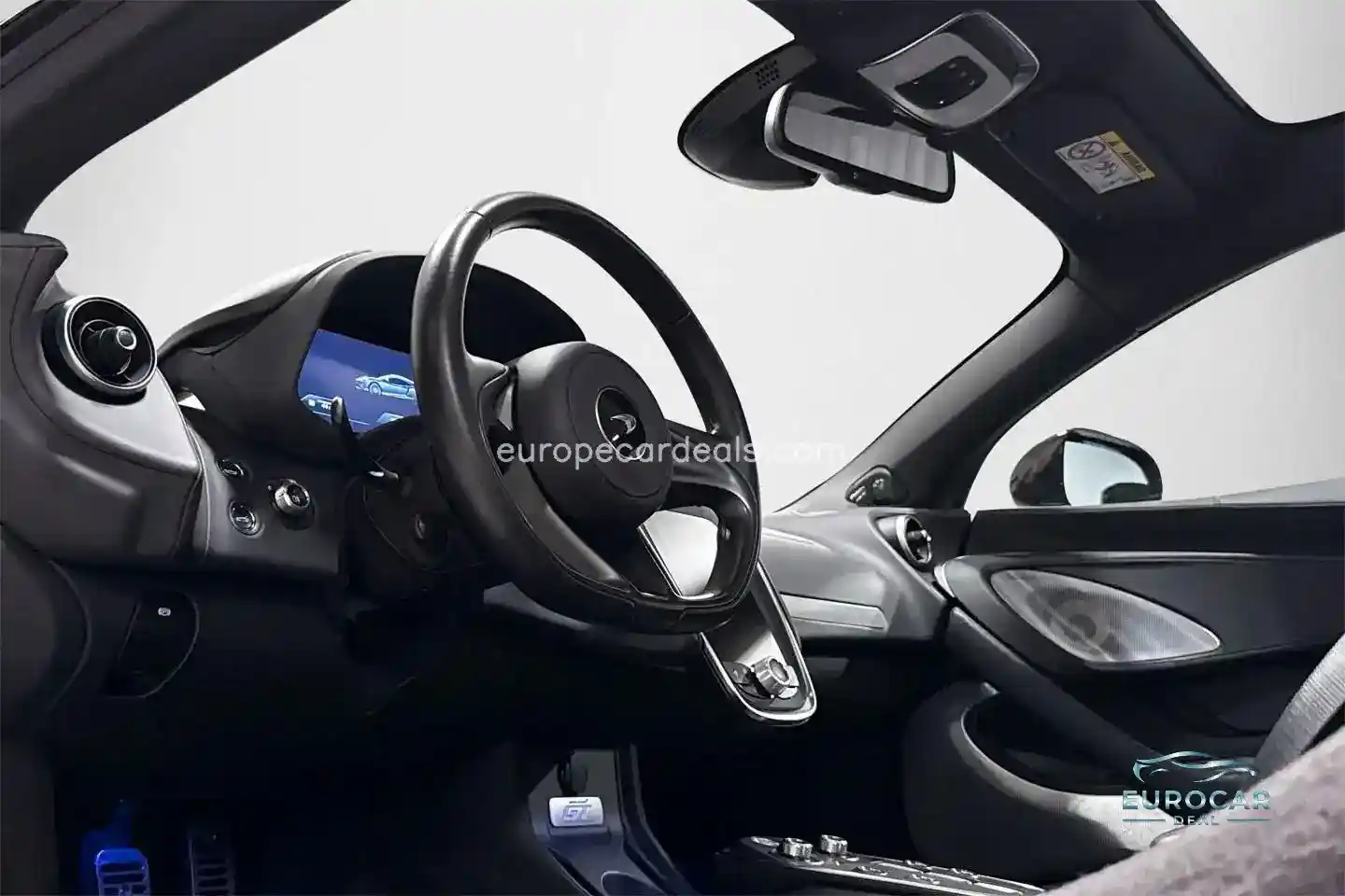 McLaren GT
