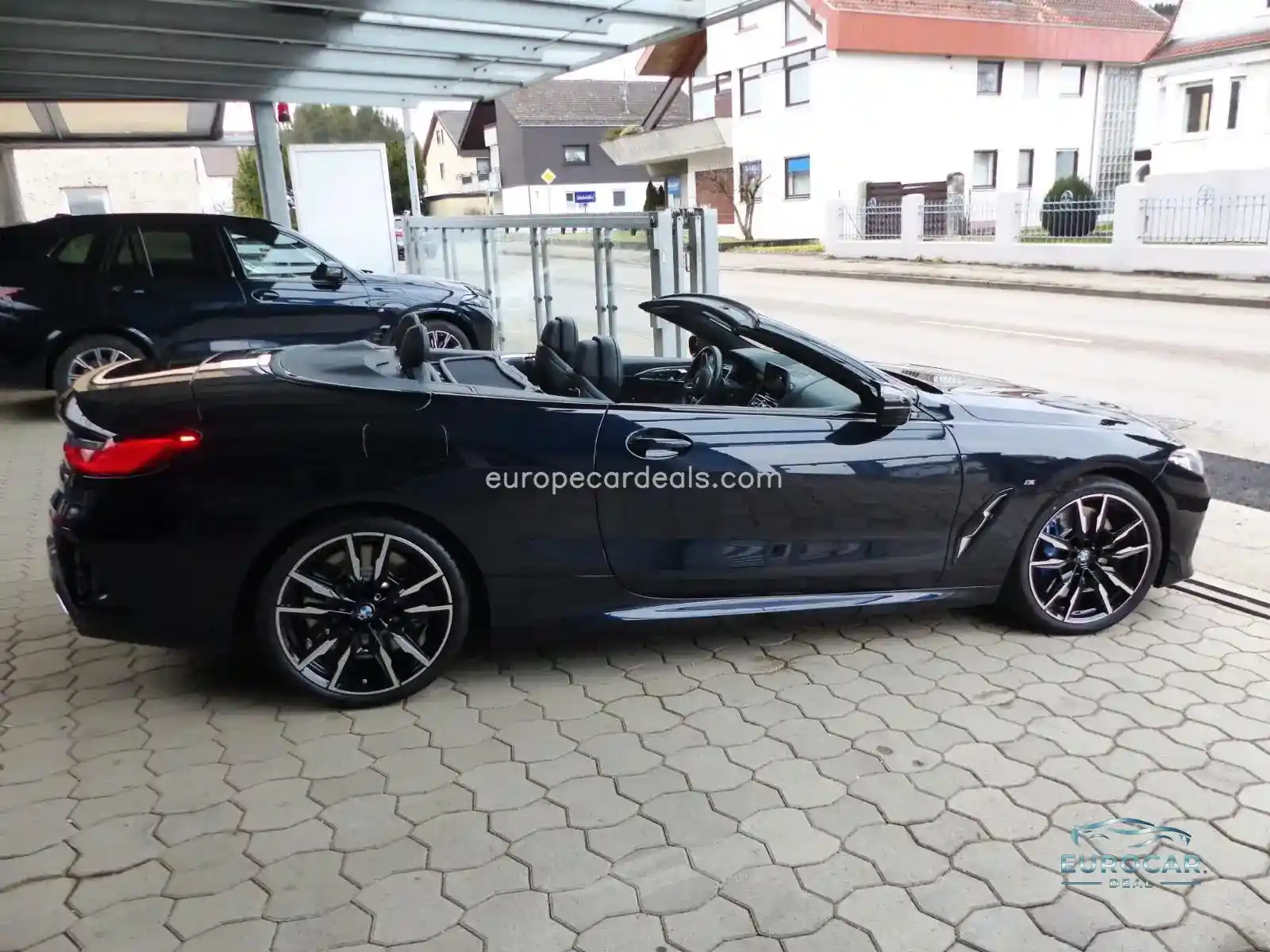 BMW M850
