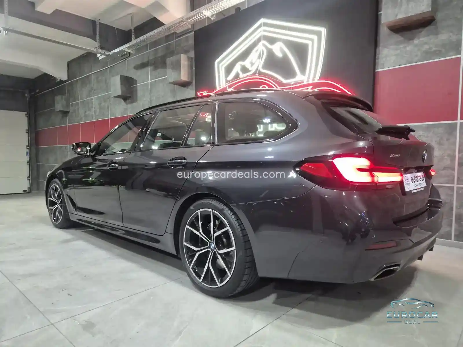 BMW 530