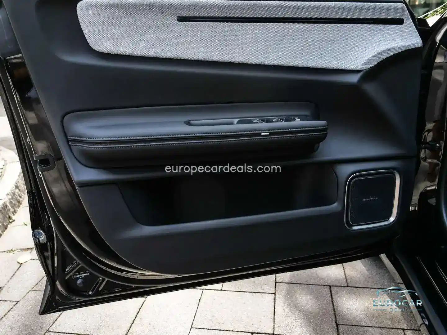 Polestar 4