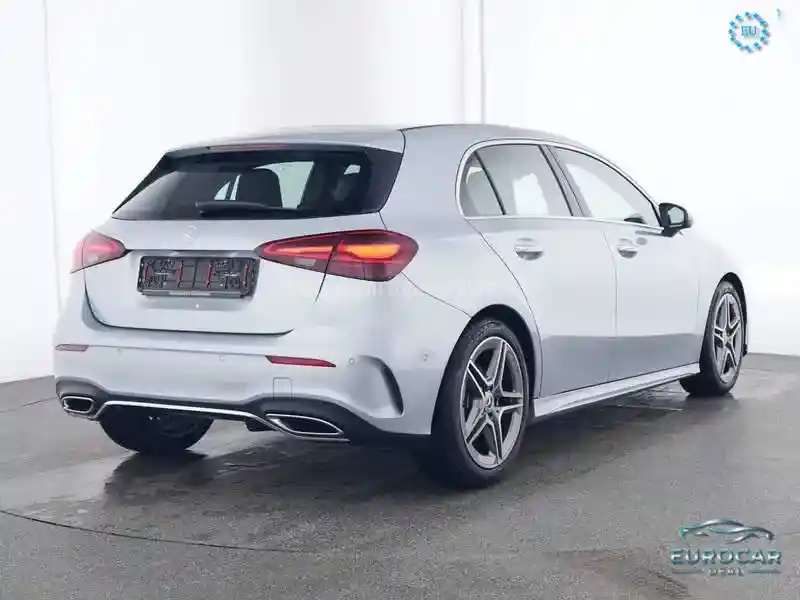 Mercedes-Benz A 220