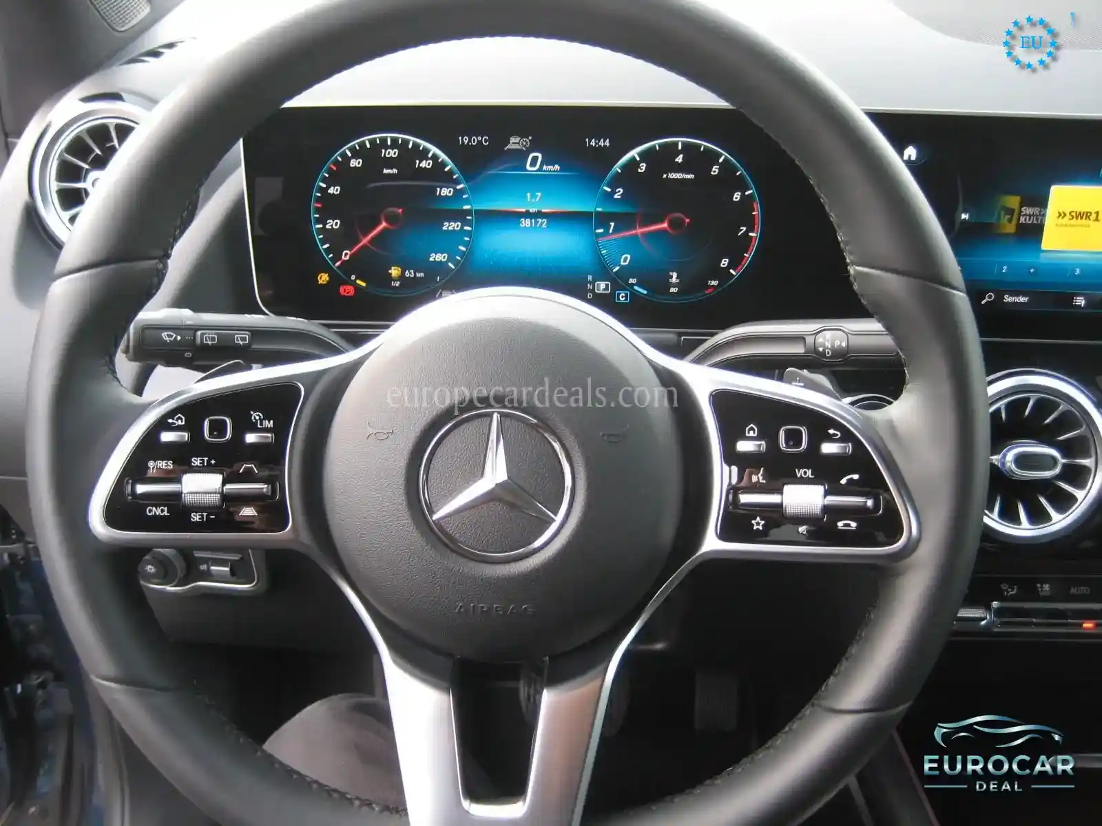 Mercedes-Benz B 200