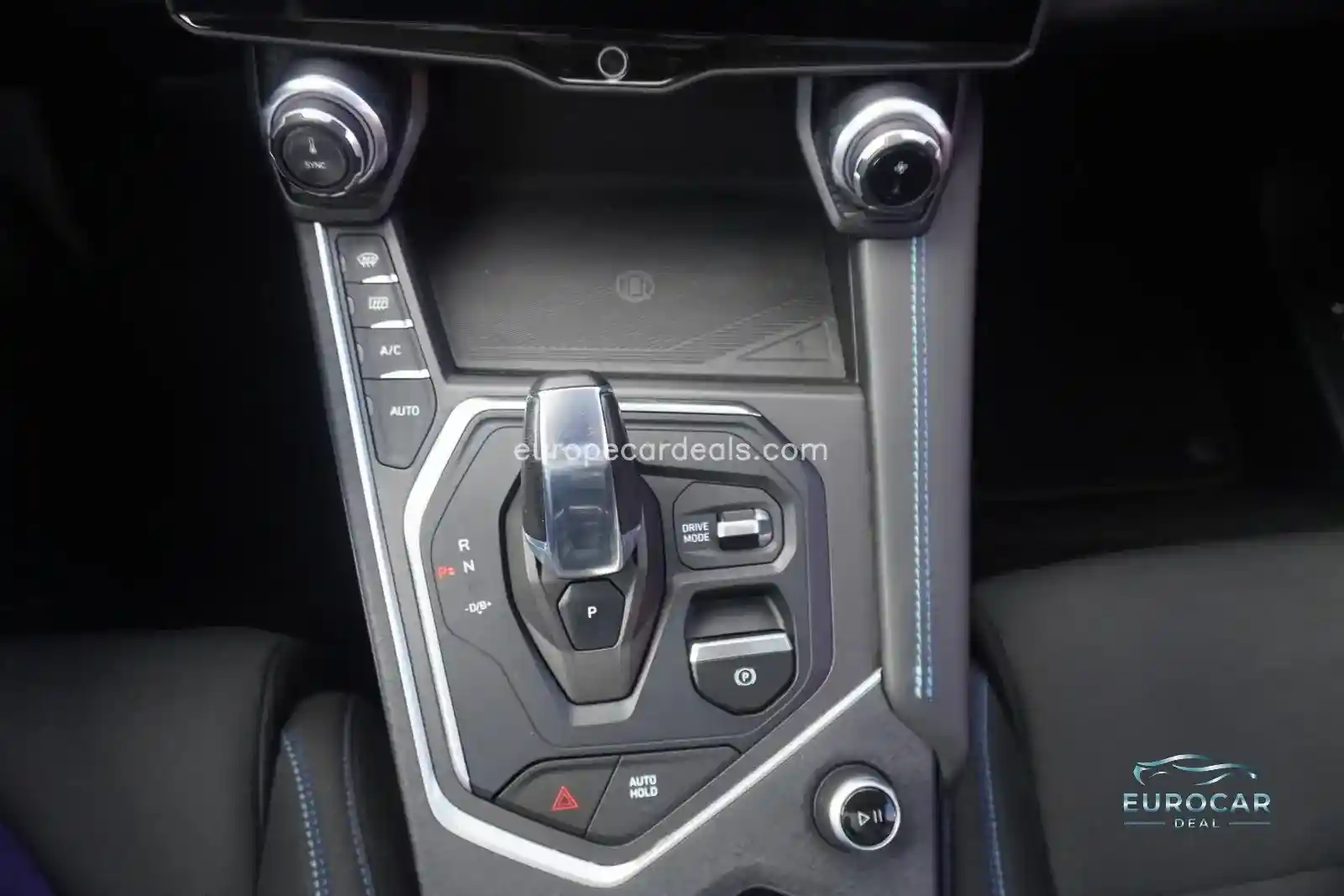 Lynk&Co 01