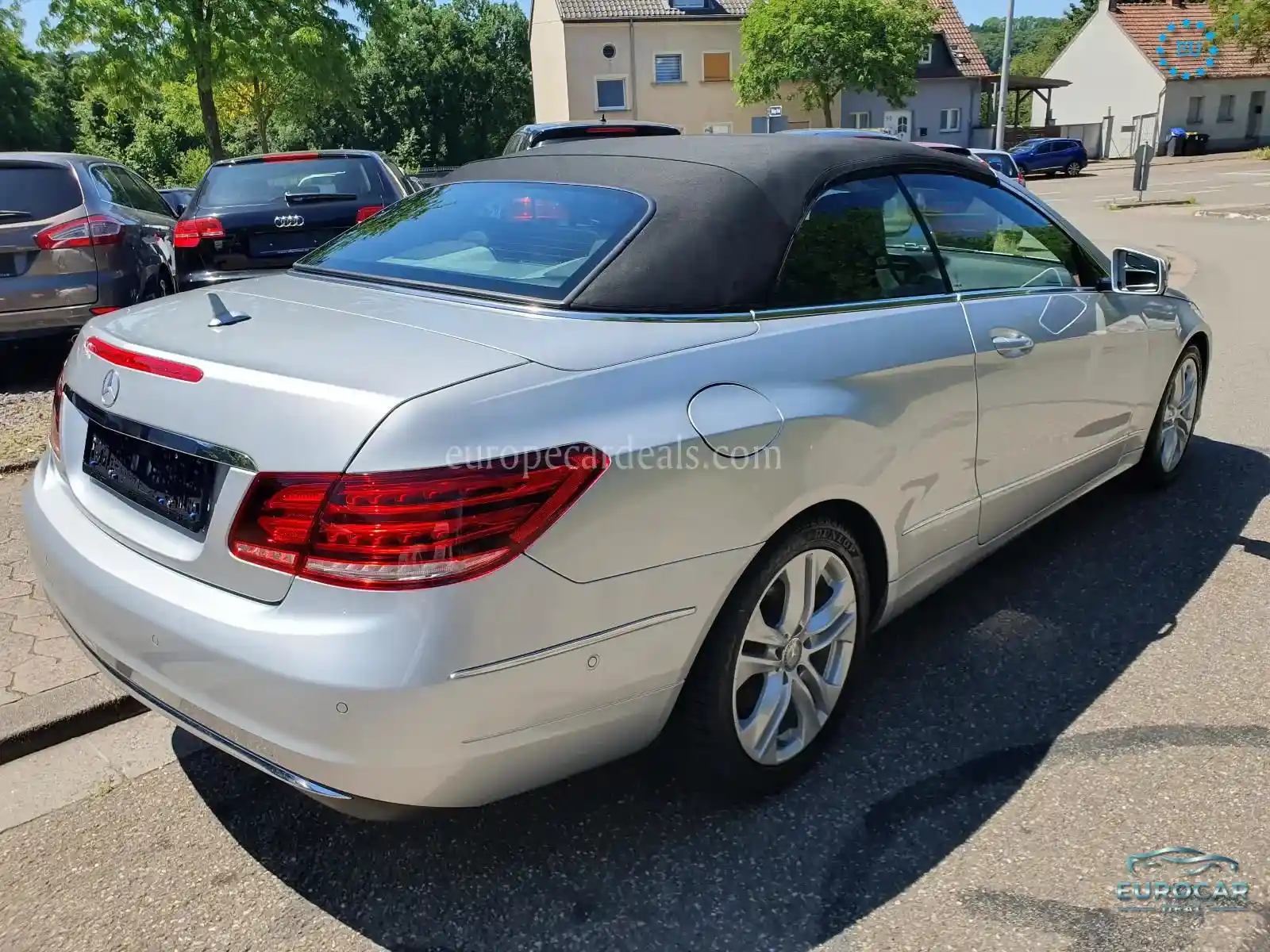 Mercedes-Benz E 200