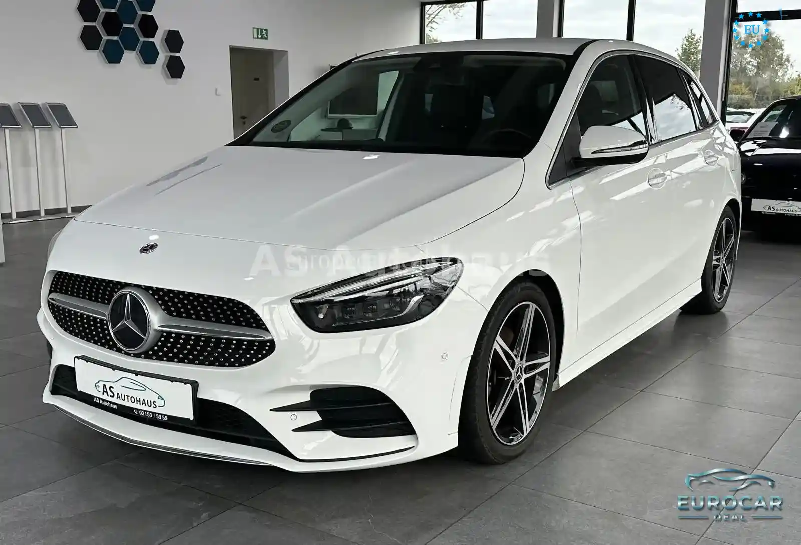 Mercedes-Benz B 200