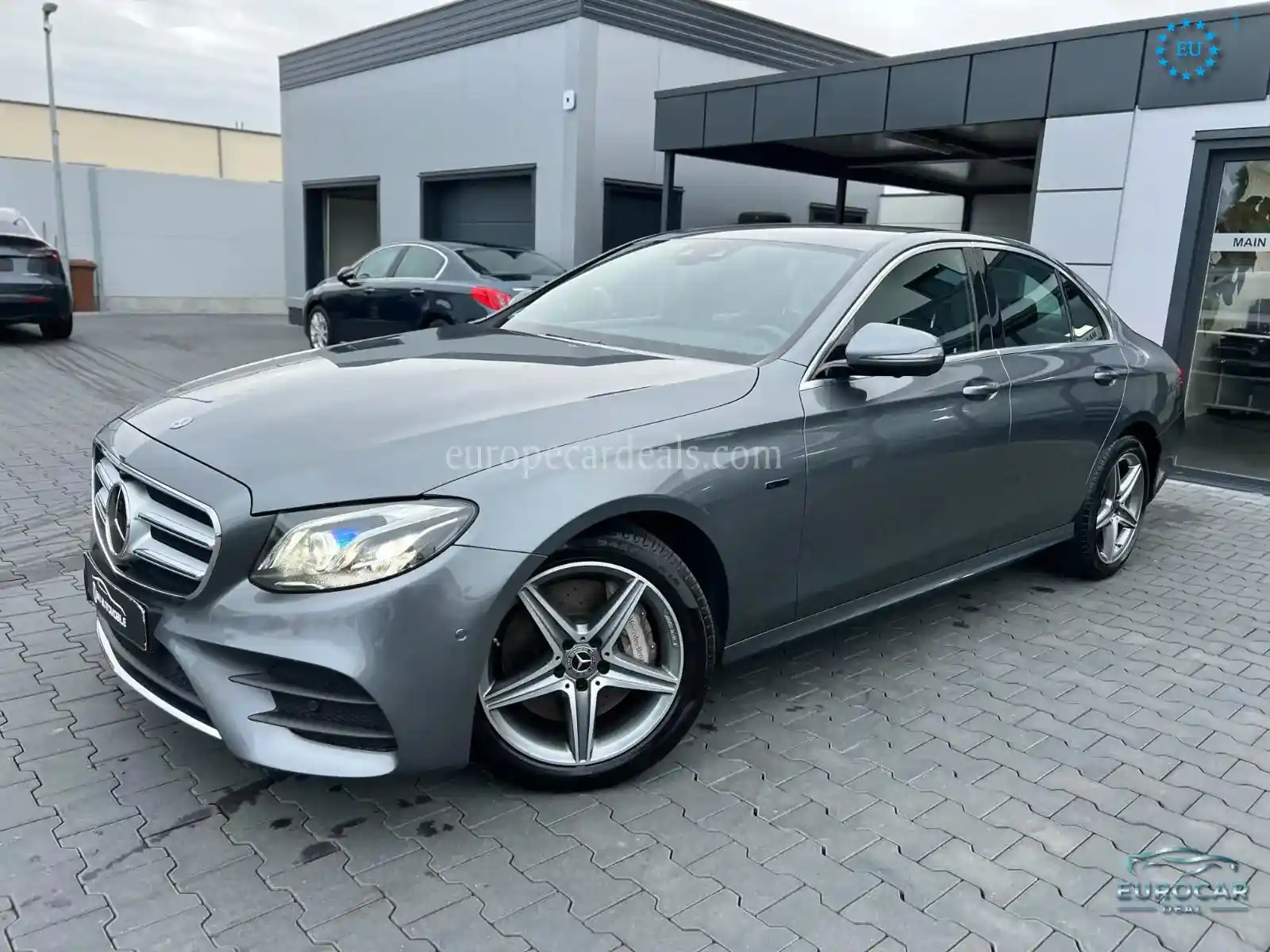 Mercedes-Benz E 300