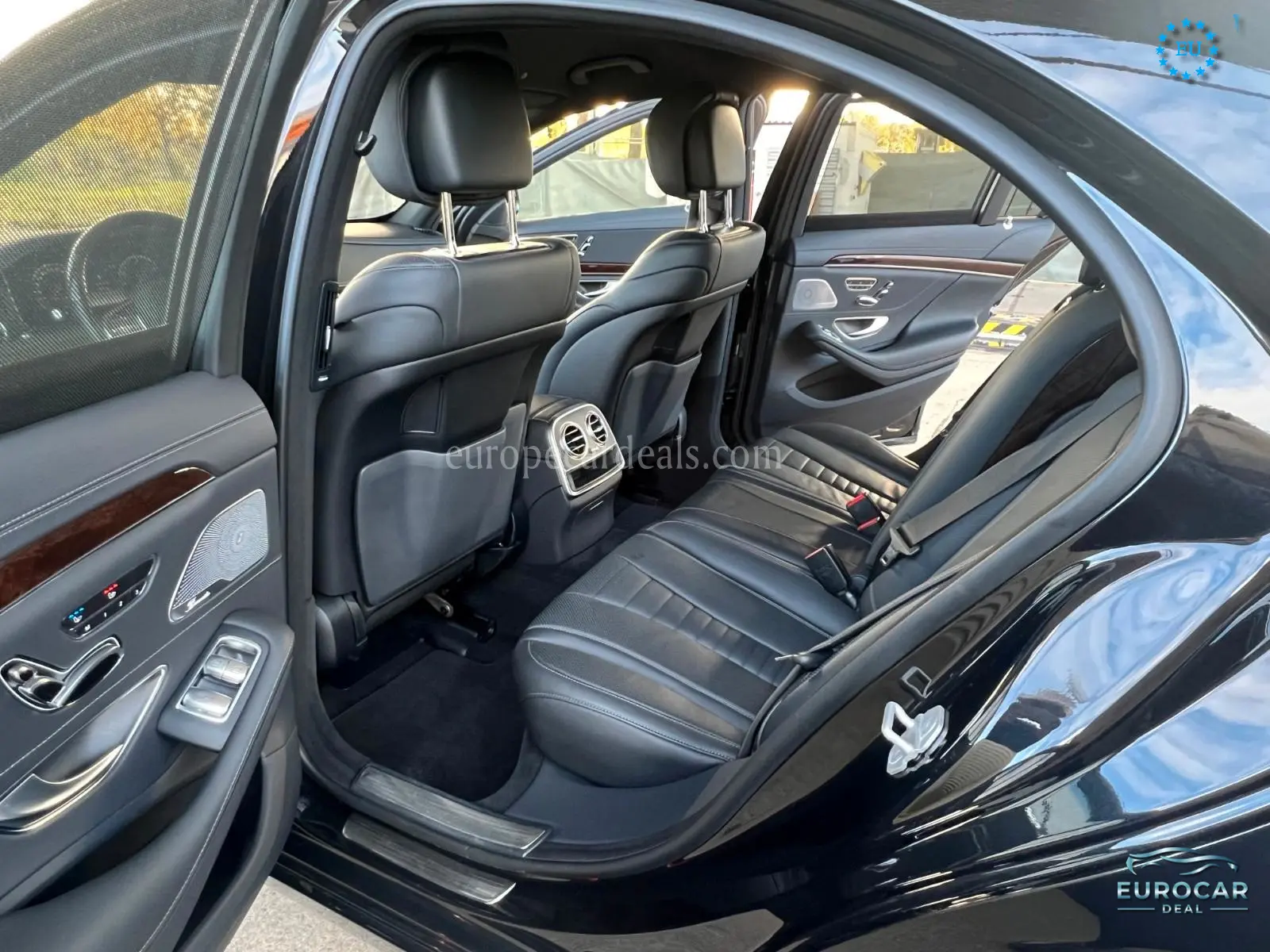 Mercedes-Benz S 560