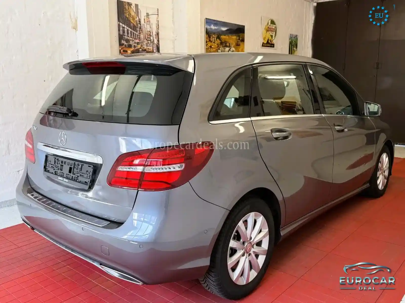 Mercedes-Benz B 220