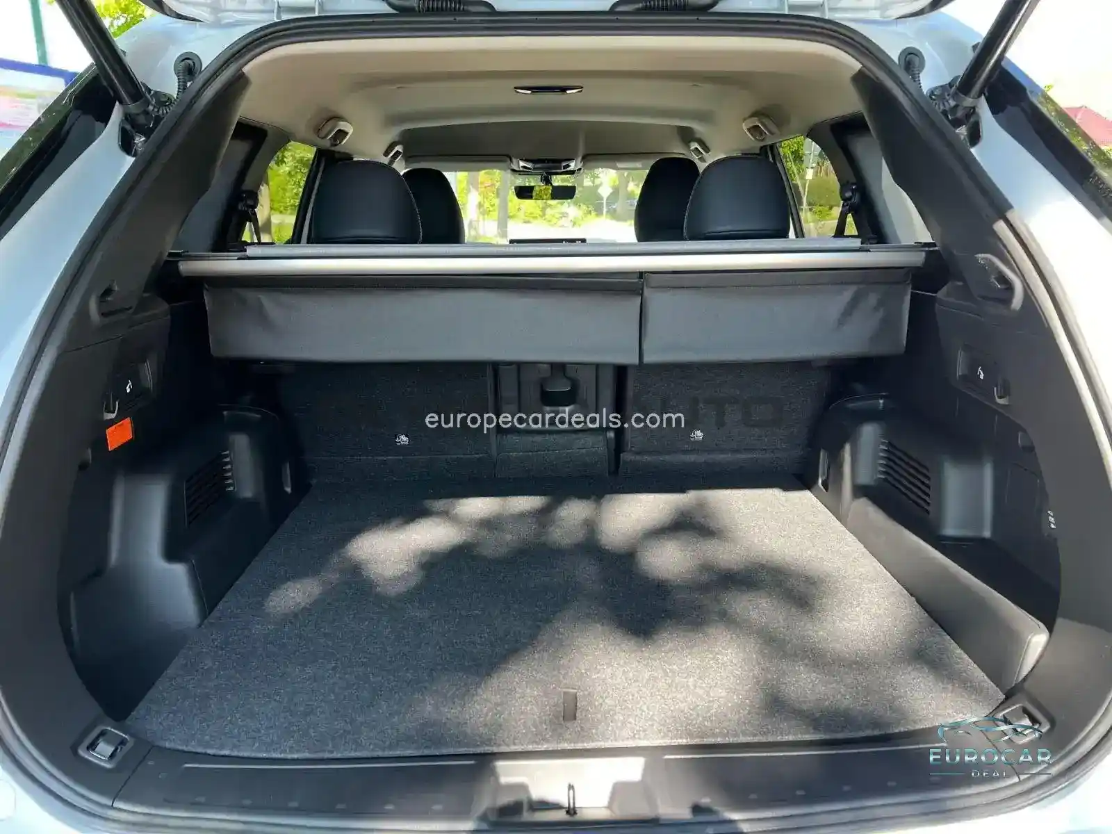 Mitsubishi Plug-in Hybrid Outlander