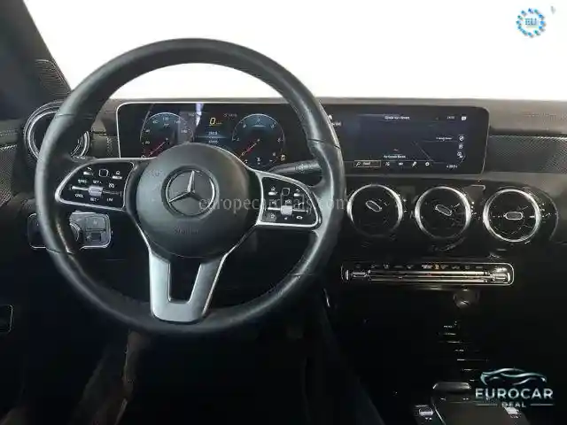 Mercedes-Benz CLA 200 Shooting Brake