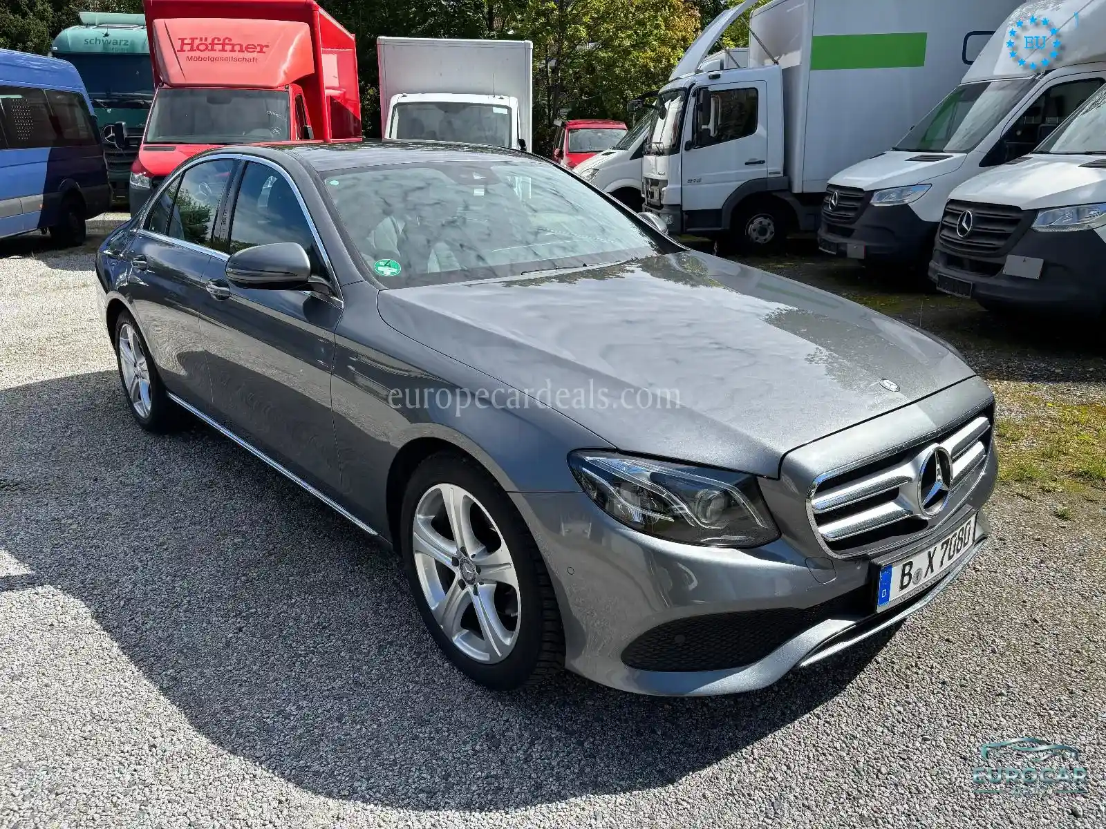 Mercedes-Benz E 200
