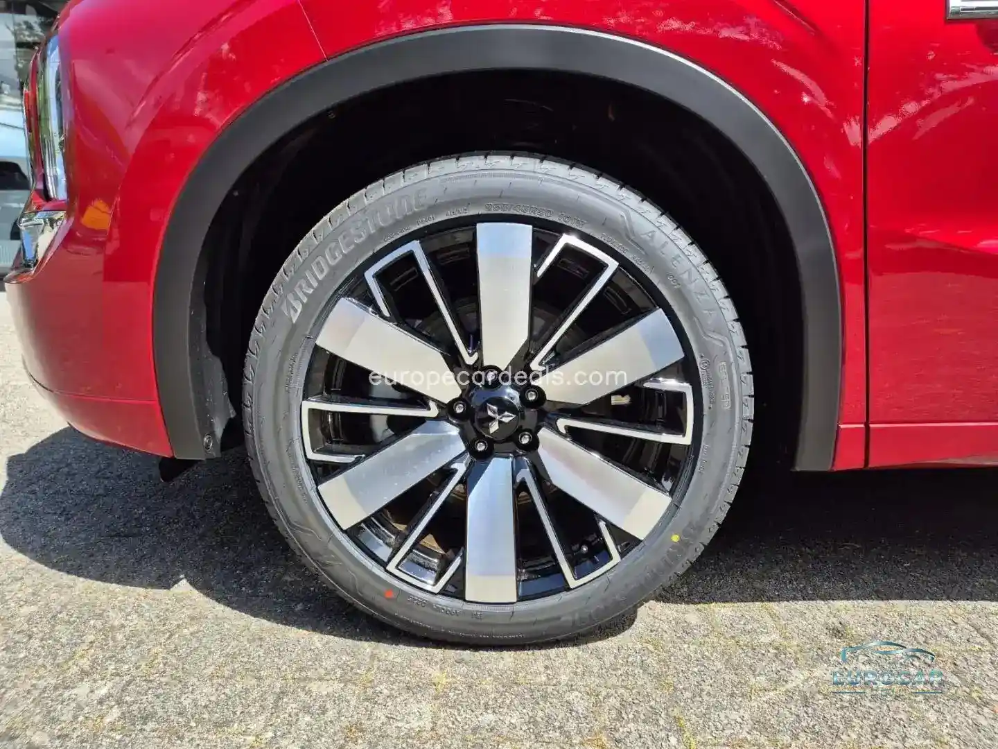 Mitsubishi Plug-in Hybrid Outlander