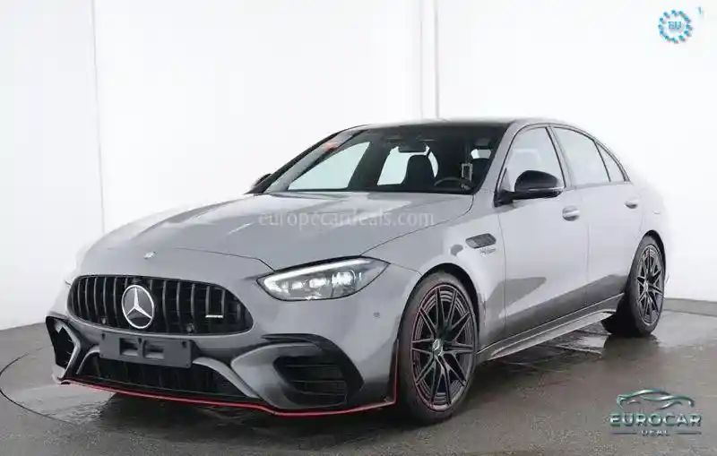 Mercedes-Benz C 63 AMG