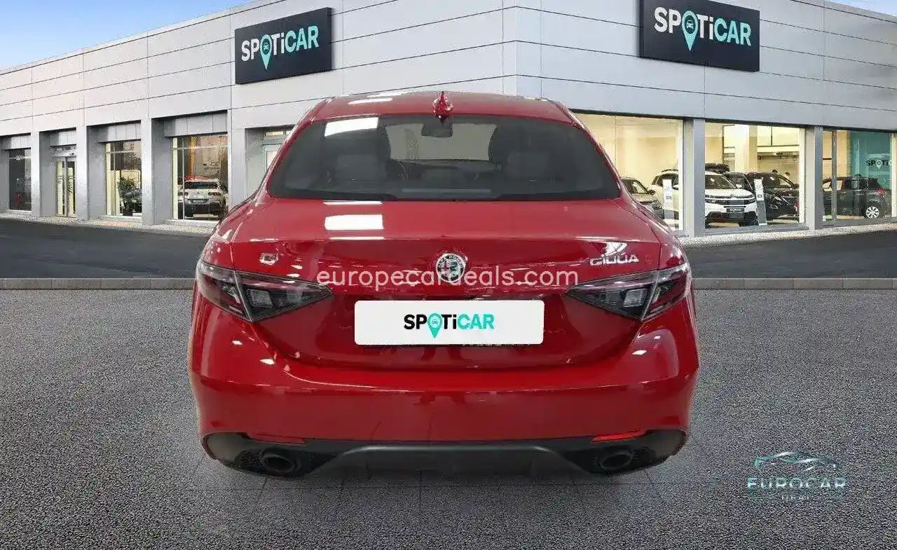 Alfa Romeo Giulia