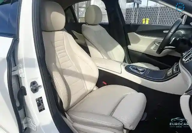 Mercedes-Benz E 400