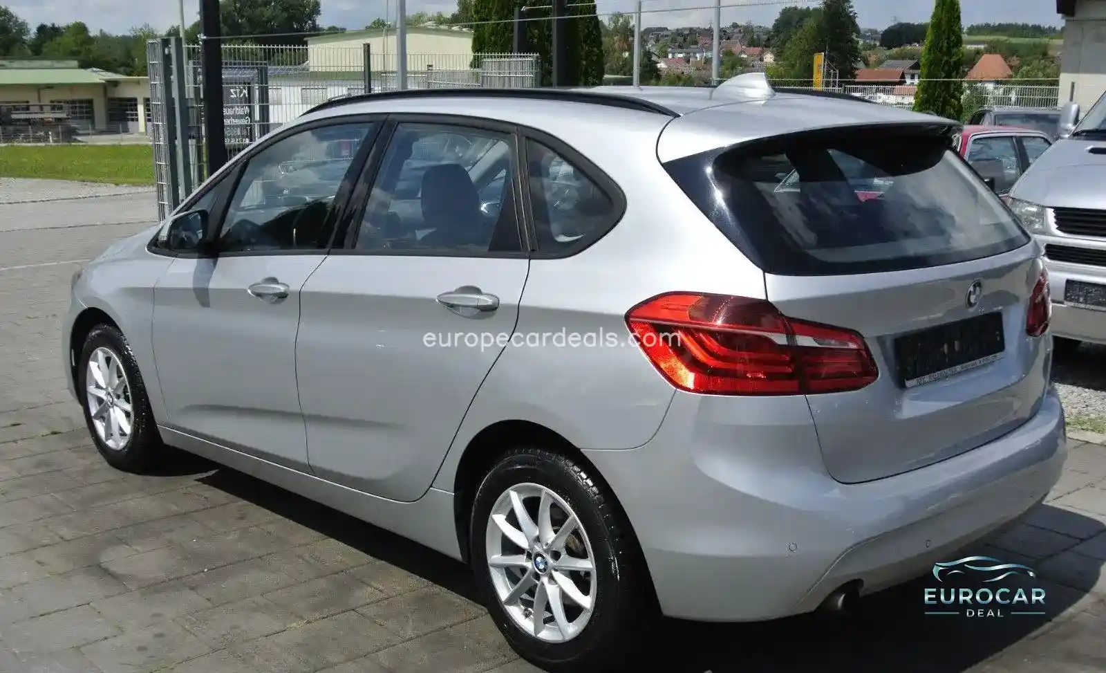 BMW 218