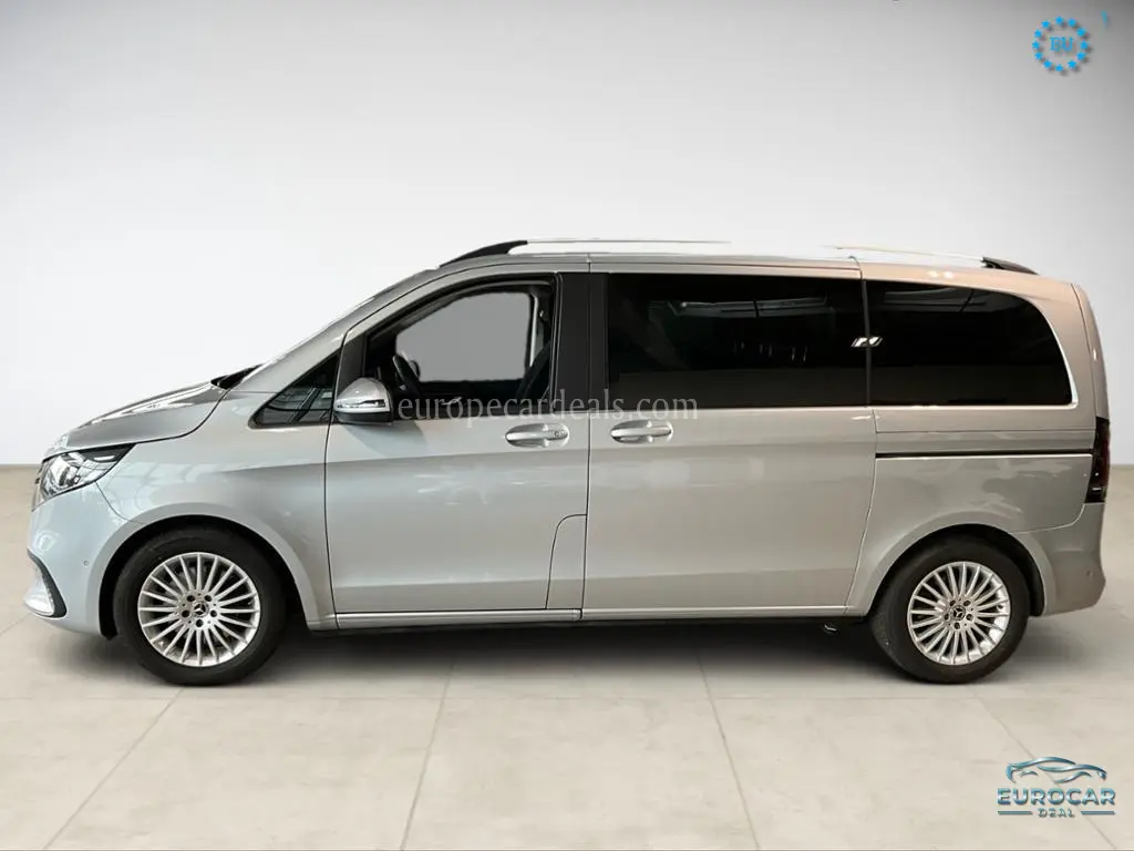 Mercedes-Benz V 220