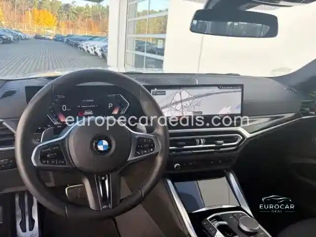 BMW M240i