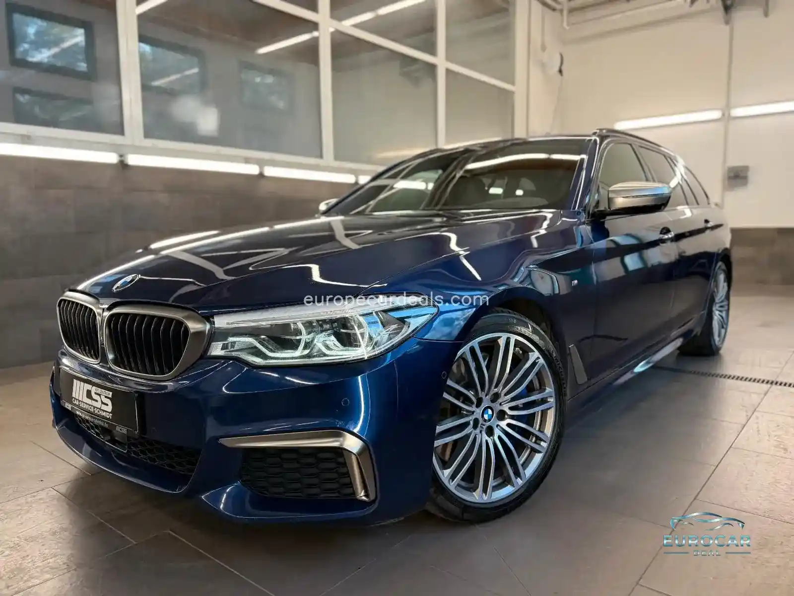 BMW M550