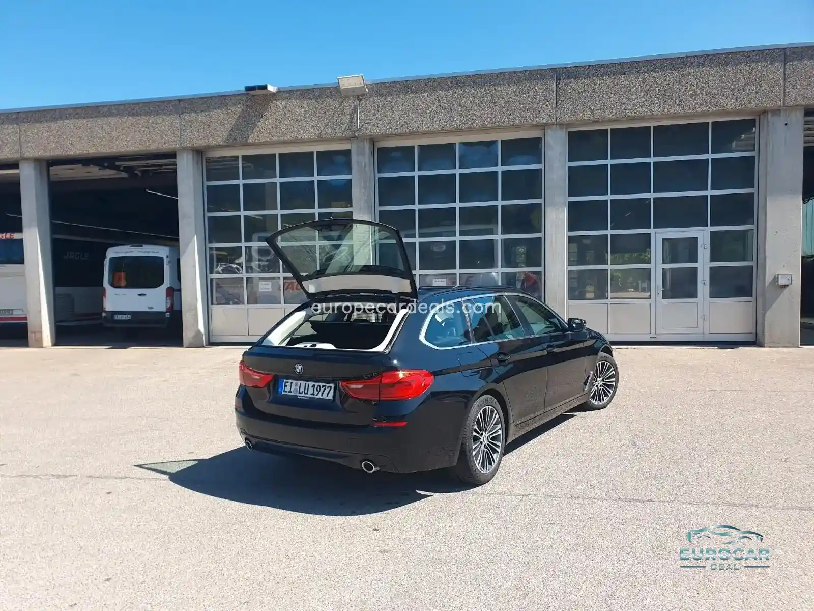 BMW 520