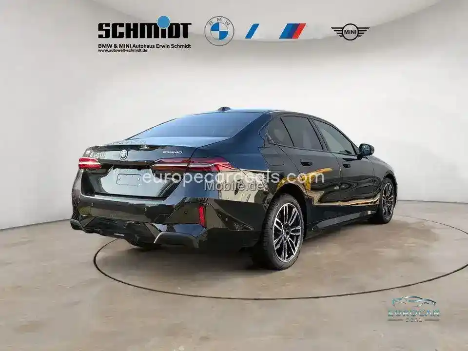 BMW i5