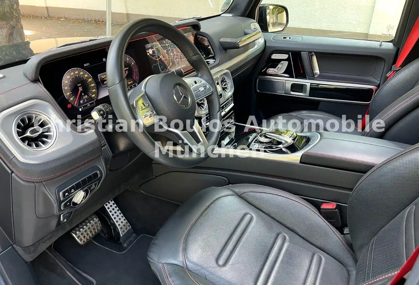 Mercedes-Benz G 500