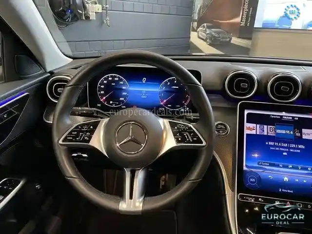 Mercedes-Benz C 180