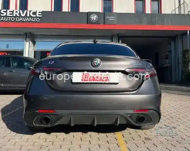 Alfa Romeo Giulia