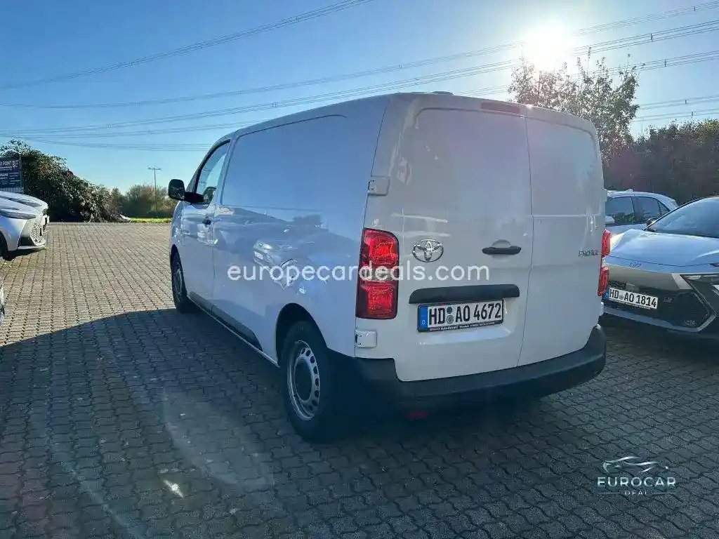 Toyota Proace (Verso)