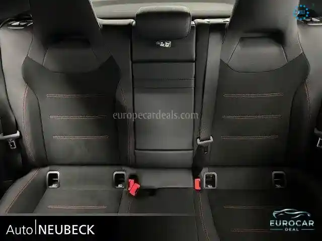 Mercedes-Benz A 220