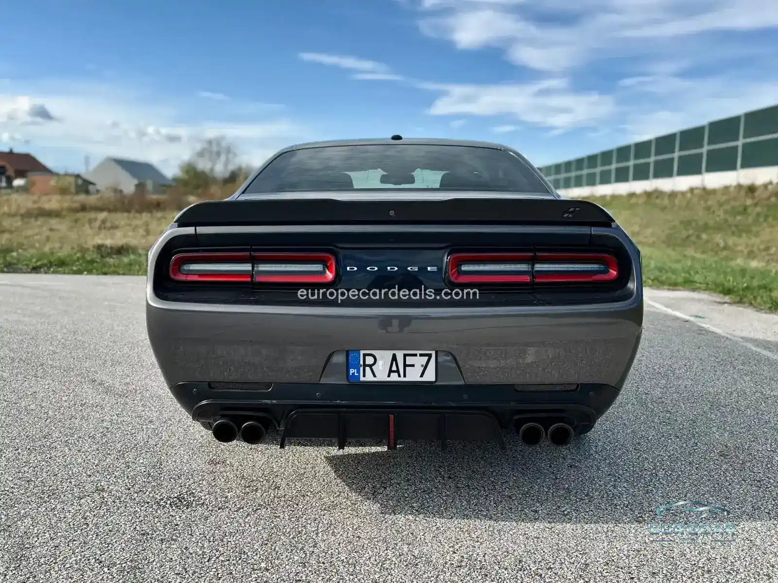Dodge Challenger