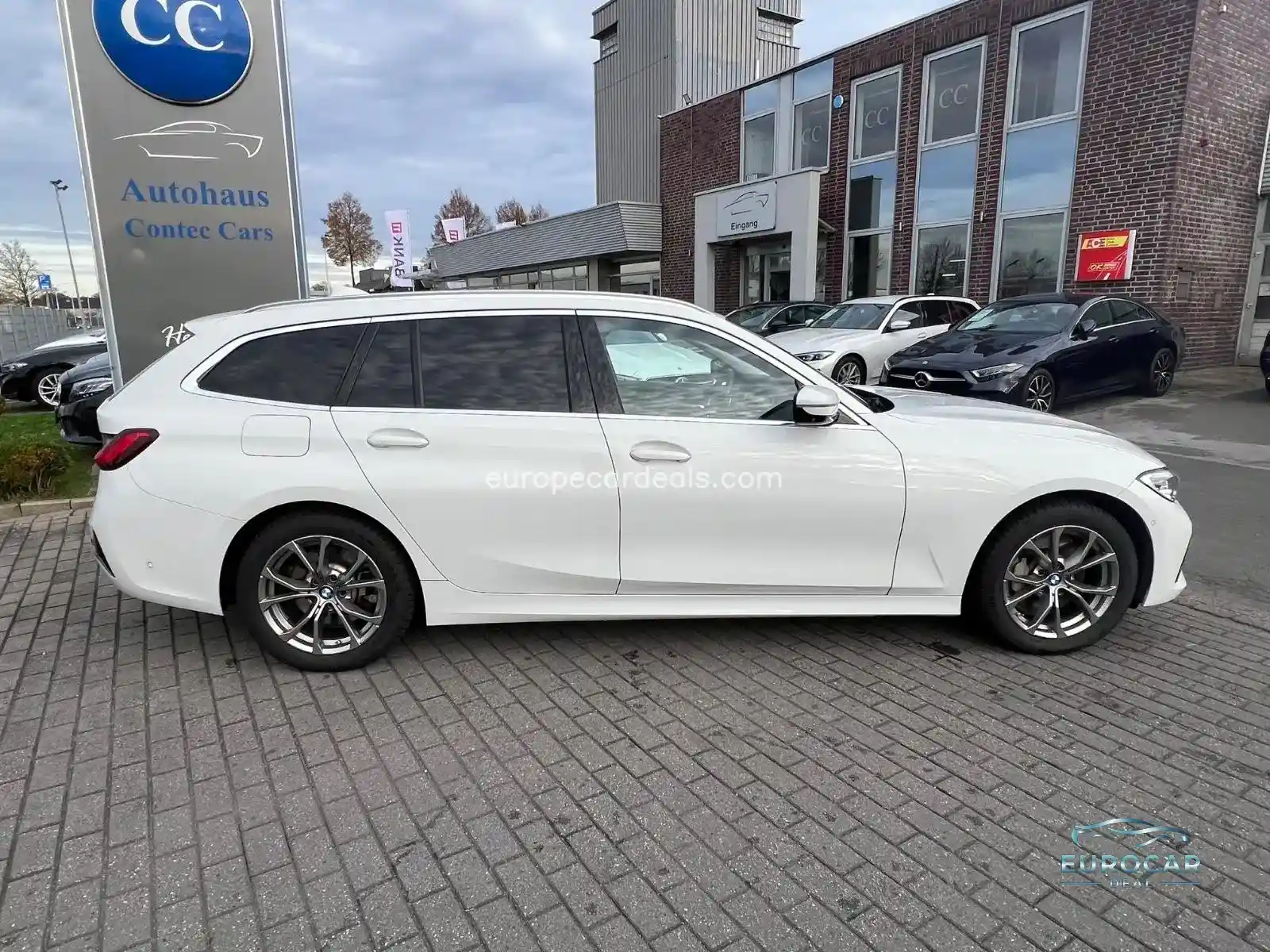 BMW 330