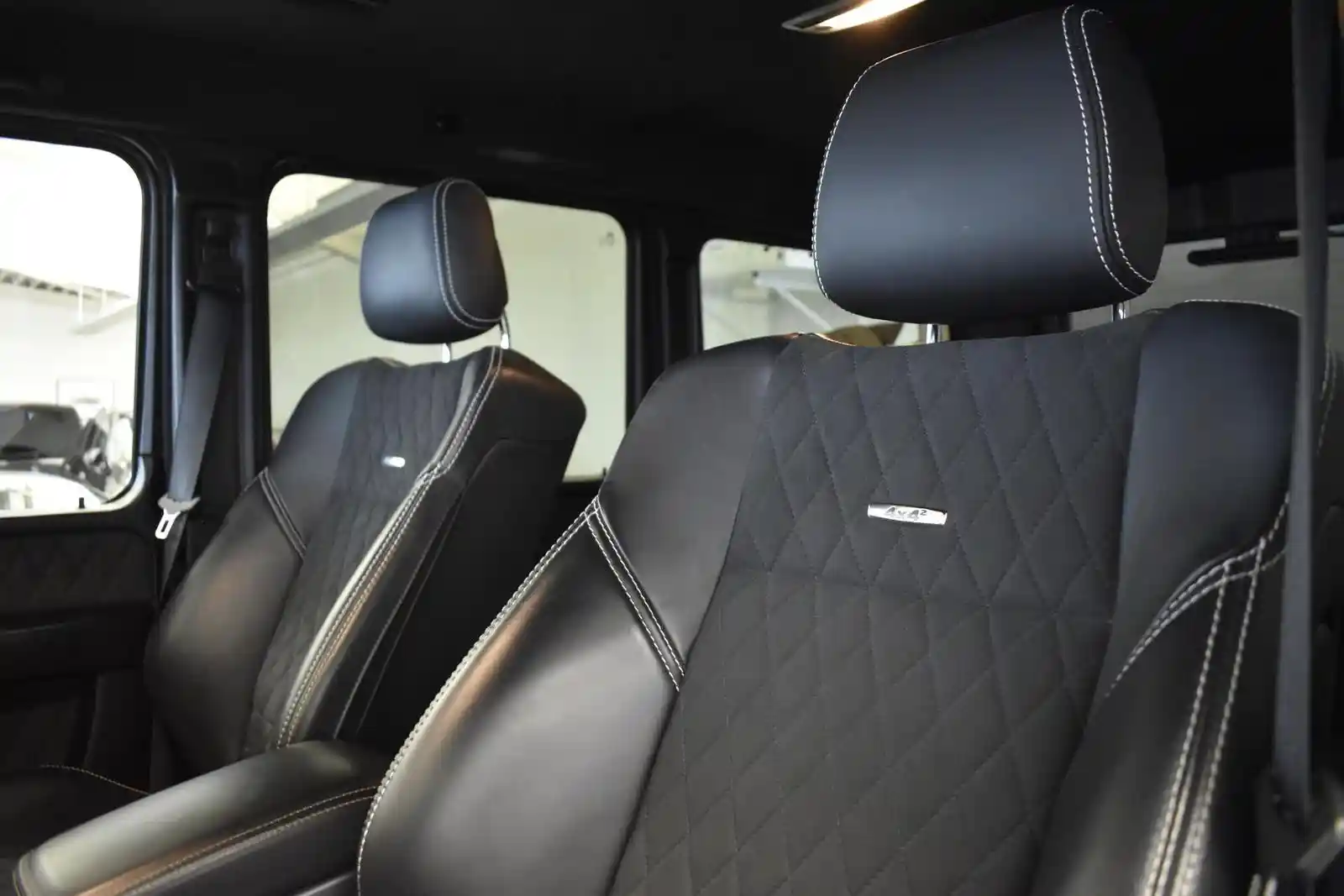 Mercedes-Benz G 500