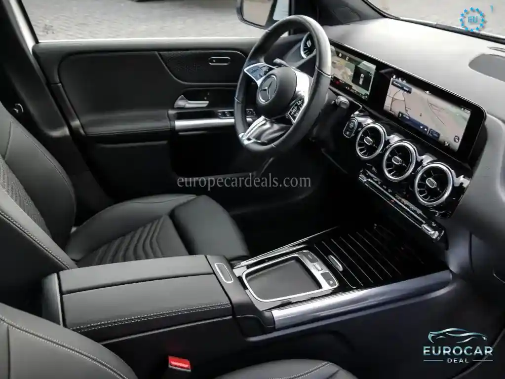 Mercedes-Benz B 180