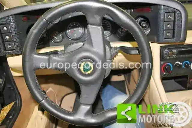 Lotus Esprit