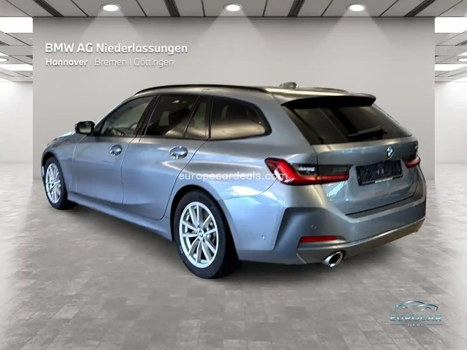 BMW 330