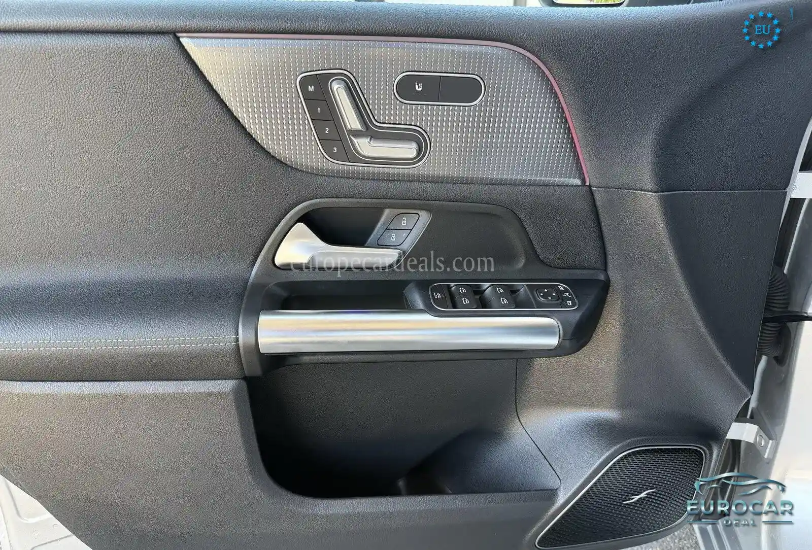 Mercedes-Benz B 220