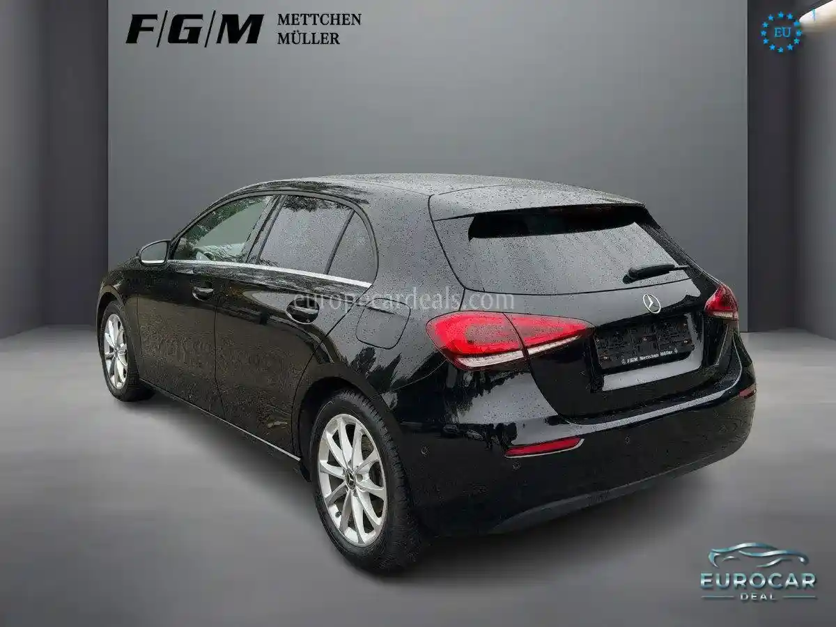 Mercedes-Benz A 180