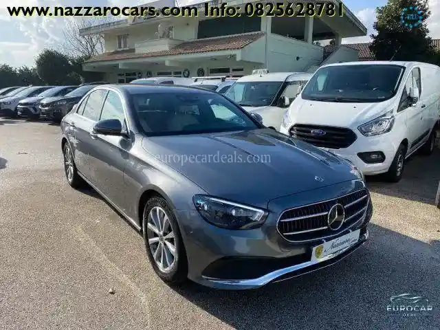 Mercedes-Benz E 220
