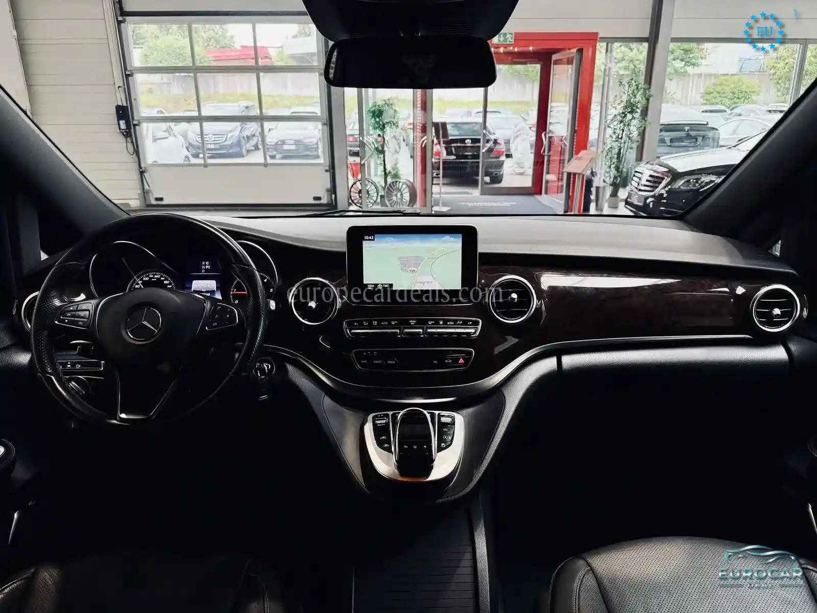Mercedes-Benz V 250
