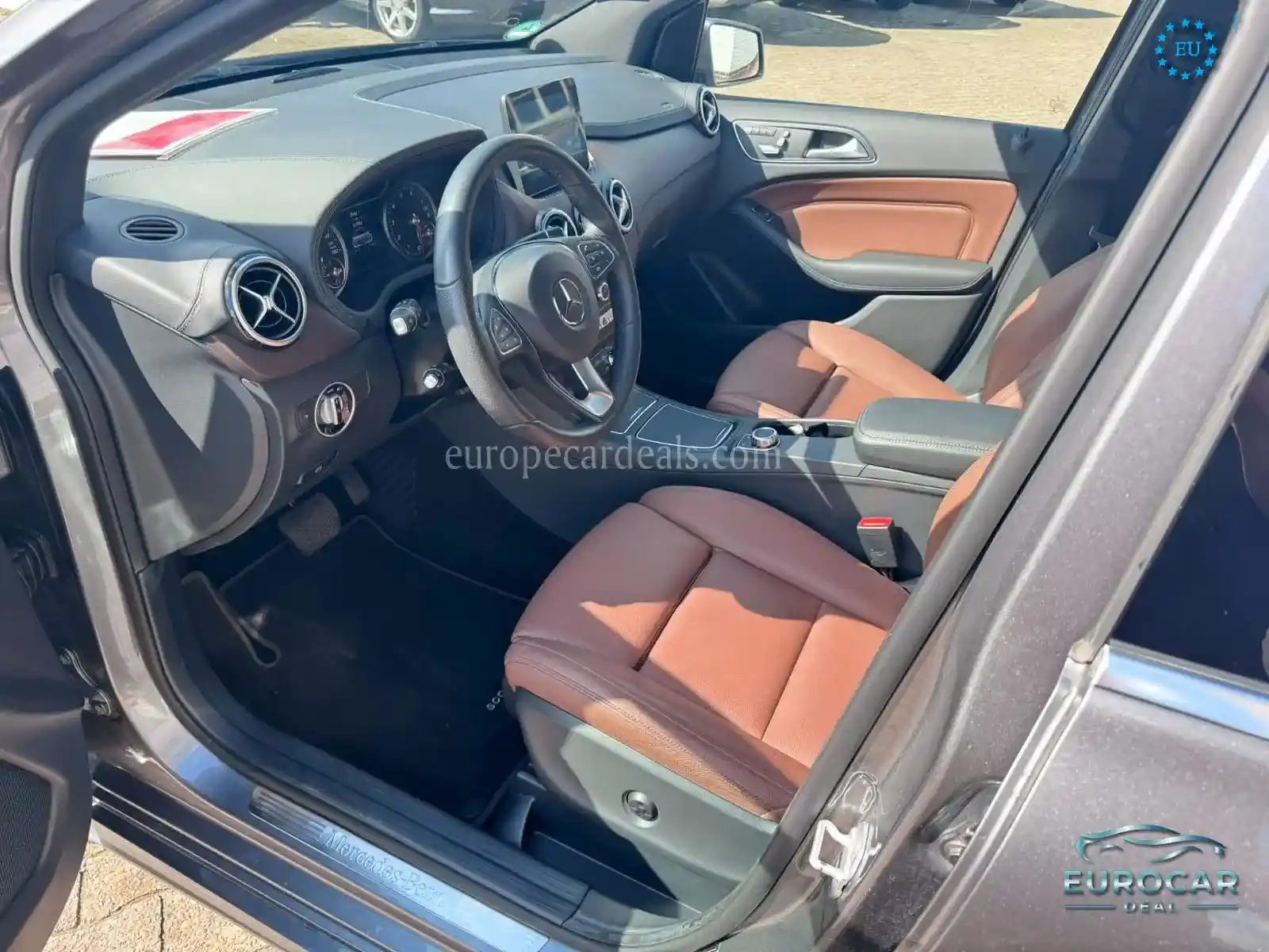 Mercedes-Benz B 220