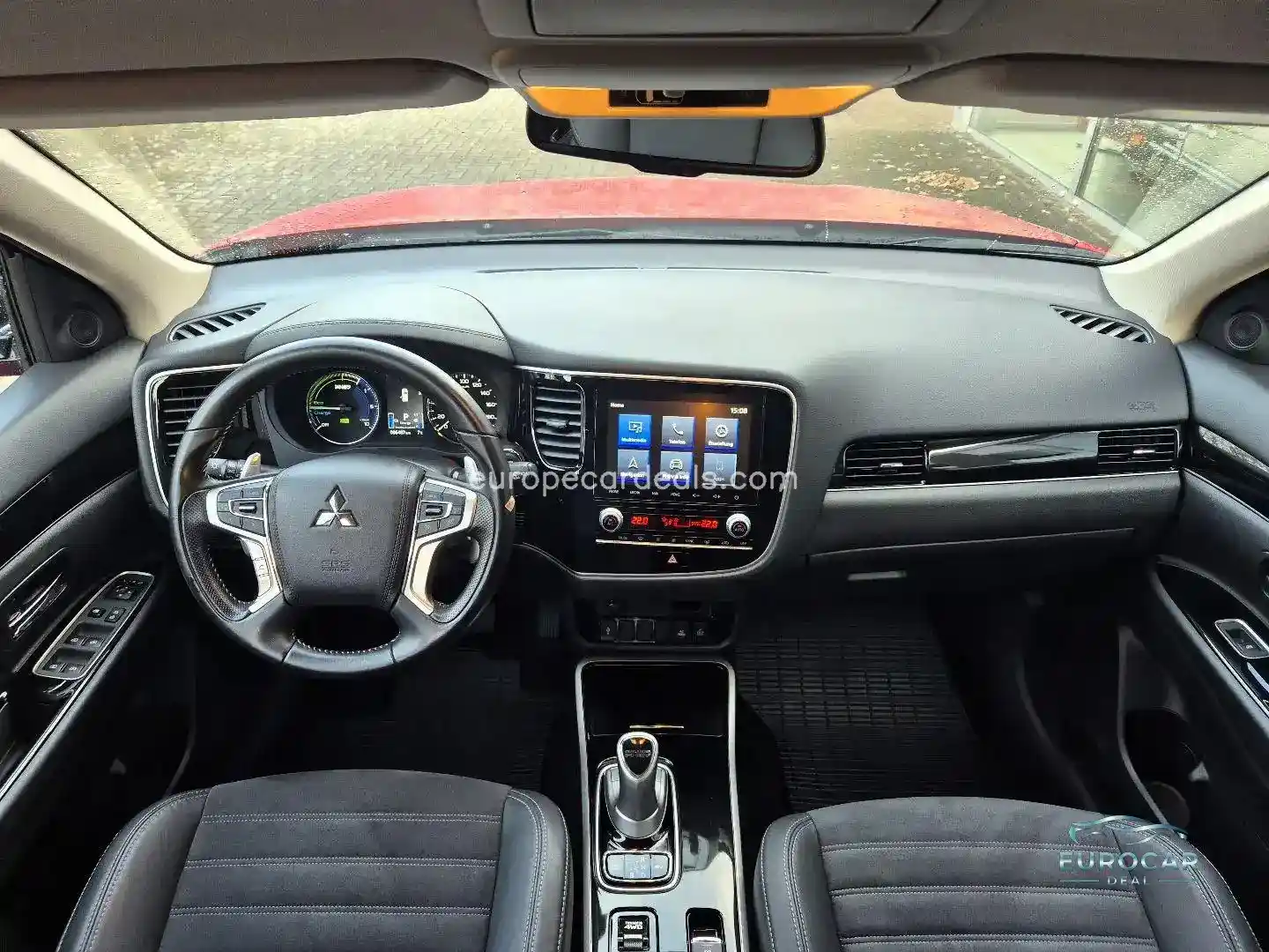Mitsubishi Plug-in Hybrid Outlander