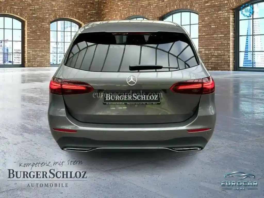 Mercedes-Benz B 180