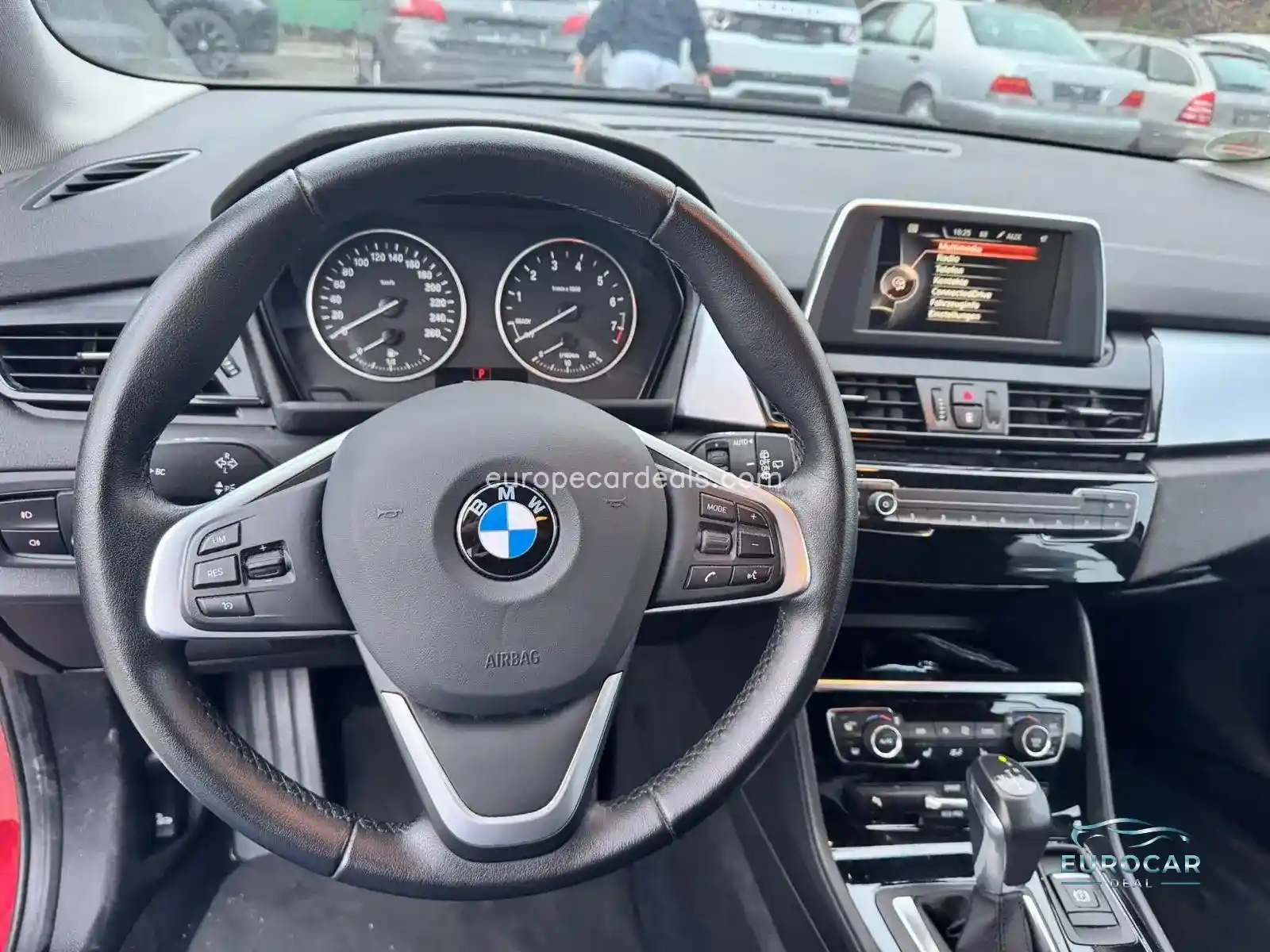 BMW 218