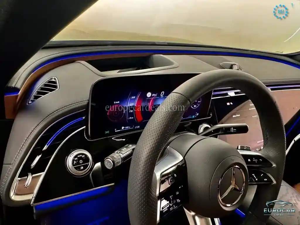 Mercedes-Benz E 200