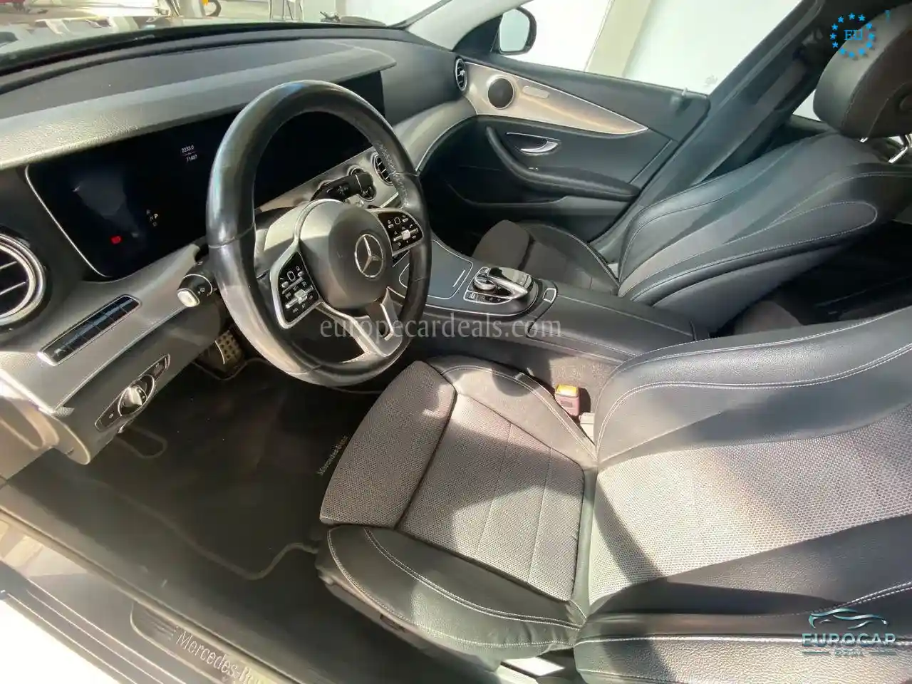 Mercedes-Benz E 220