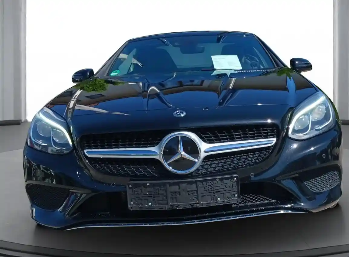 Mercedes-Benz SLC 300